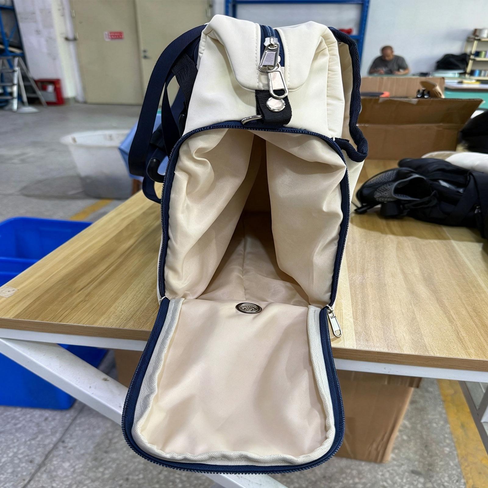 여성용 테니스 가방으로, 라켓 2개와 배드민턴 용품을  - Badminton Bag 리뷰 및 가격